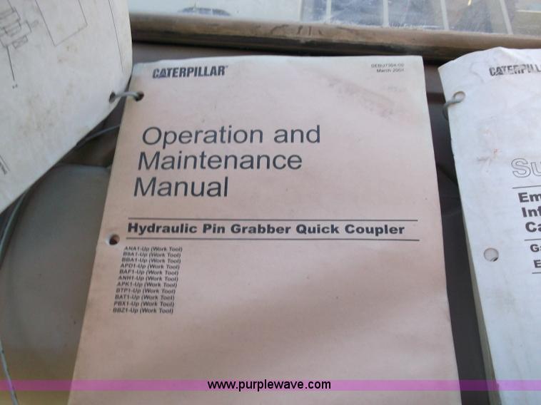 image for item B5029 2005 Caterpillar 330C excavator