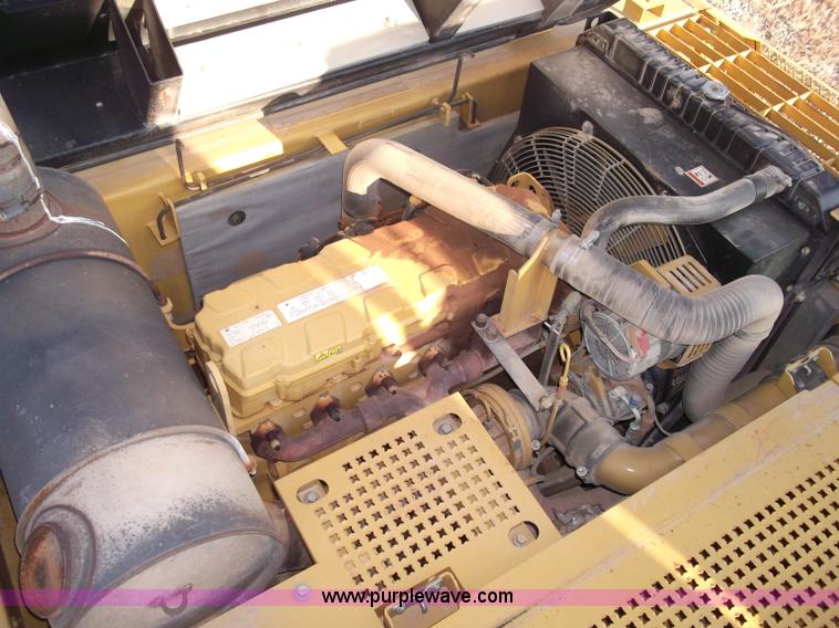 image for item B5029 2005 Caterpillar 330C excavator