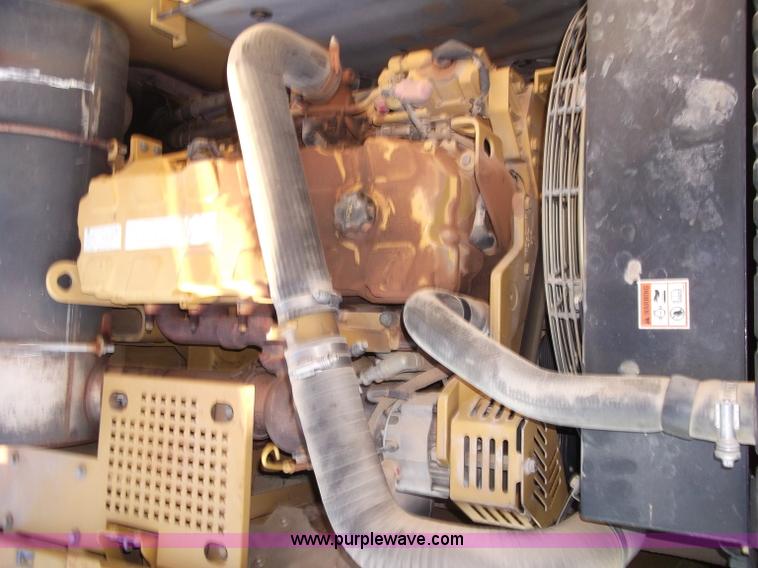image for item B5029 2005 Caterpillar 330C excavator