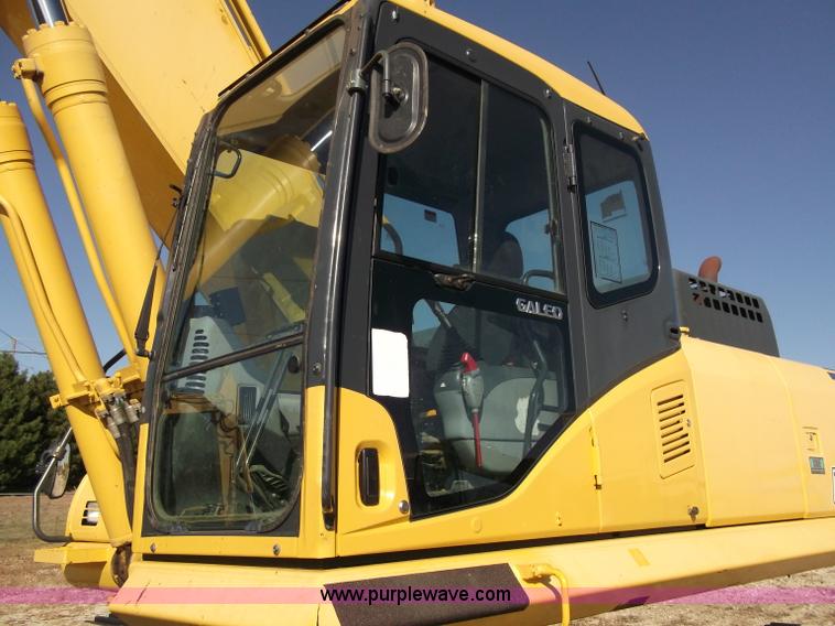 image for item B5030 2006 Komatsu PC400LC-7E0 Galeo series excavator