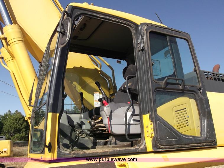 image for item B5030 2006 Komatsu PC400LC-7E0 Galeo series excavator