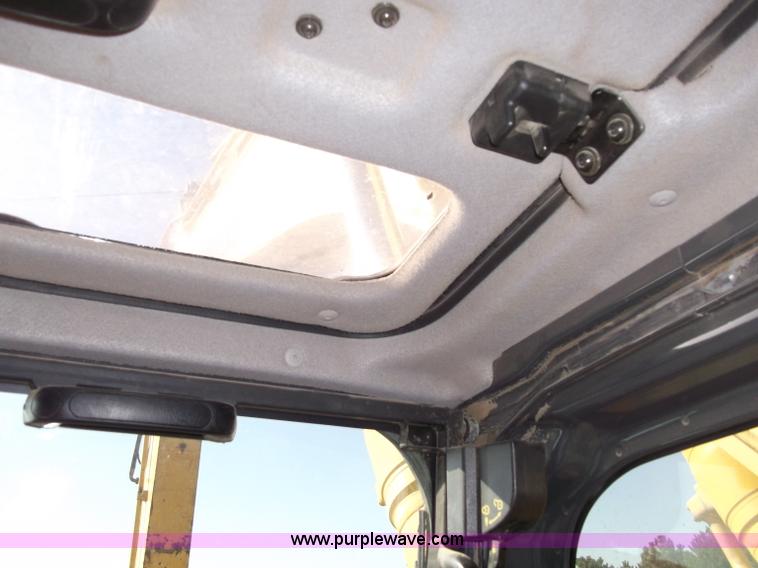 image for item B5030 2006 Komatsu PC400LC-7E0 Galeo series excavator