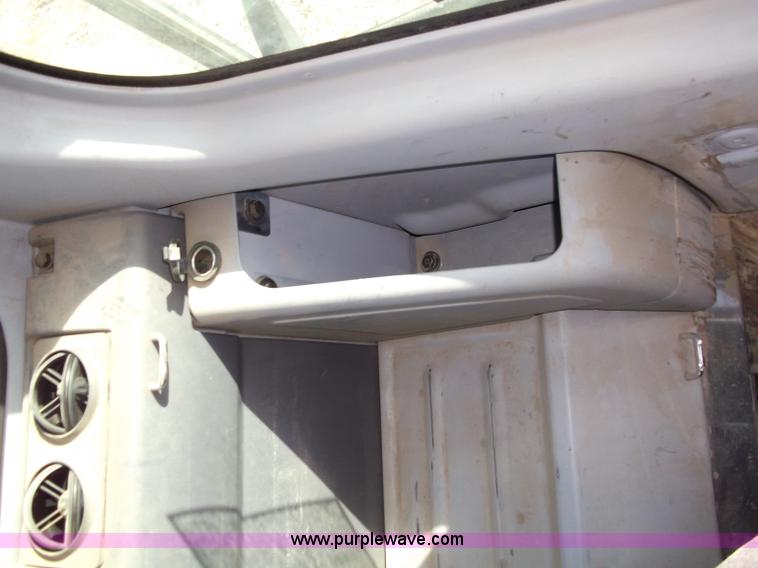 image for item B5030 2006 Komatsu PC400LC-7E0 Galeo series excavator