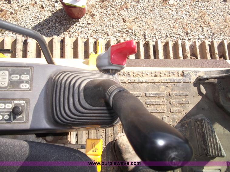 image for item B5030 2006 Komatsu PC400LC-7E0 Galeo series excavator