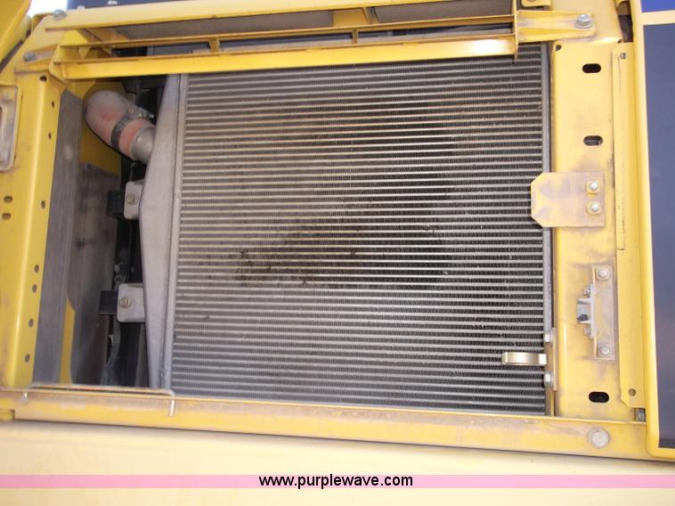 image for item B5030 2006 Komatsu PC400LC-7E0 Galeo series excavator