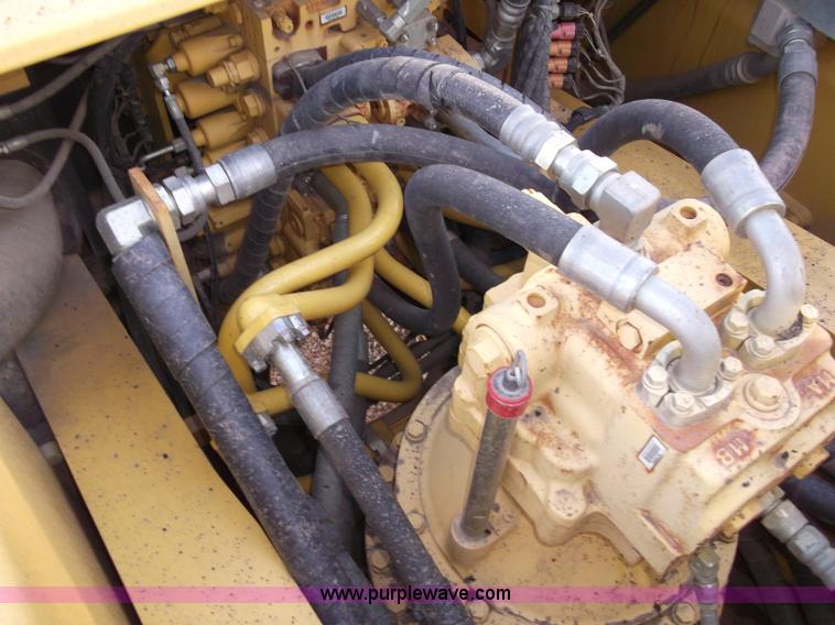 image for item B5030 2006 Komatsu PC400LC-7E0 Galeo series excavator