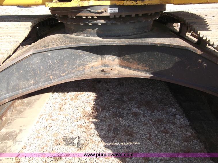 image for item B5030 2006 Komatsu PC400LC-7E0 Galeo series excavator