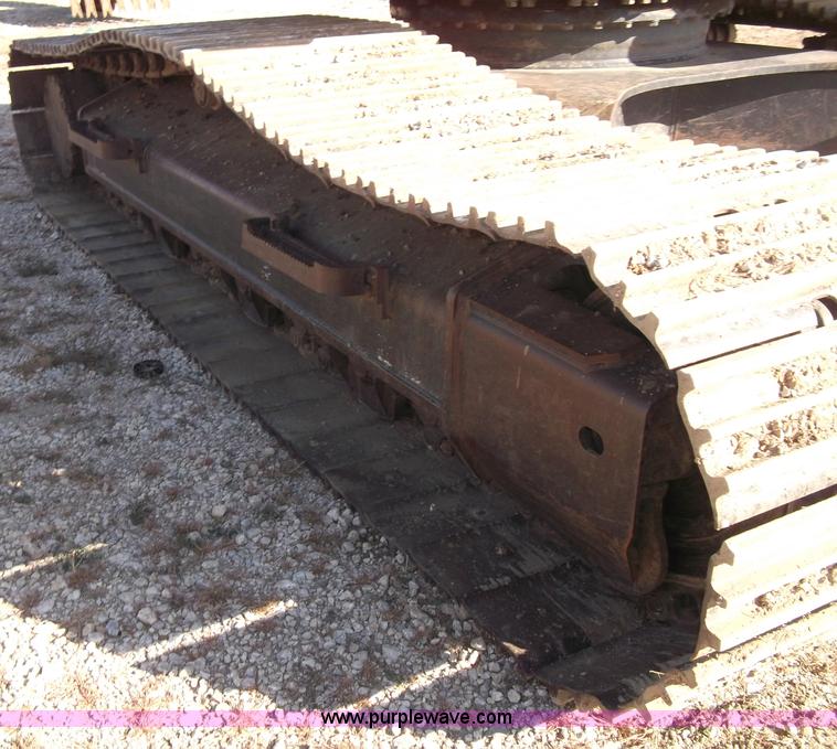 image for item B5030 2006 Komatsu PC400LC-7E0 Galeo series excavator