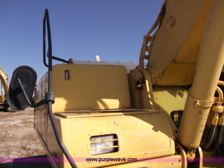 image for item B5031 1997 Komatsu PC200LC-6L excavator