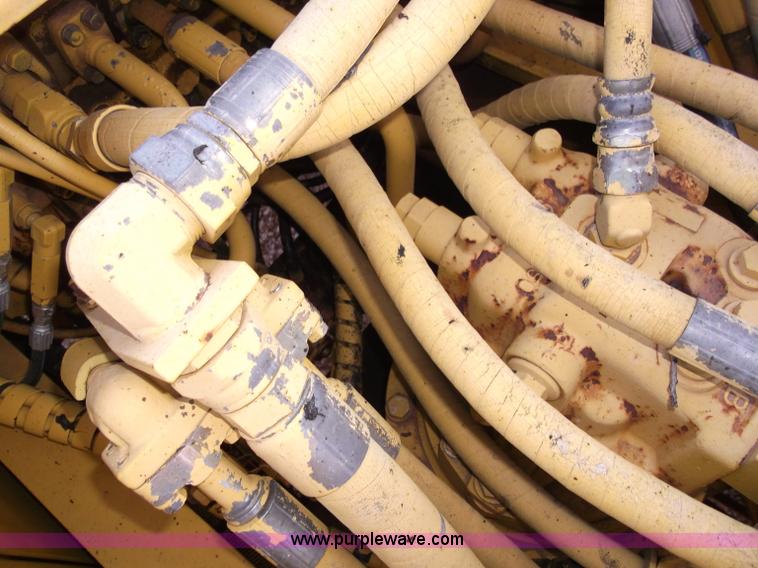 image for item B5031 1997 Komatsu PC200LC-6L excavator