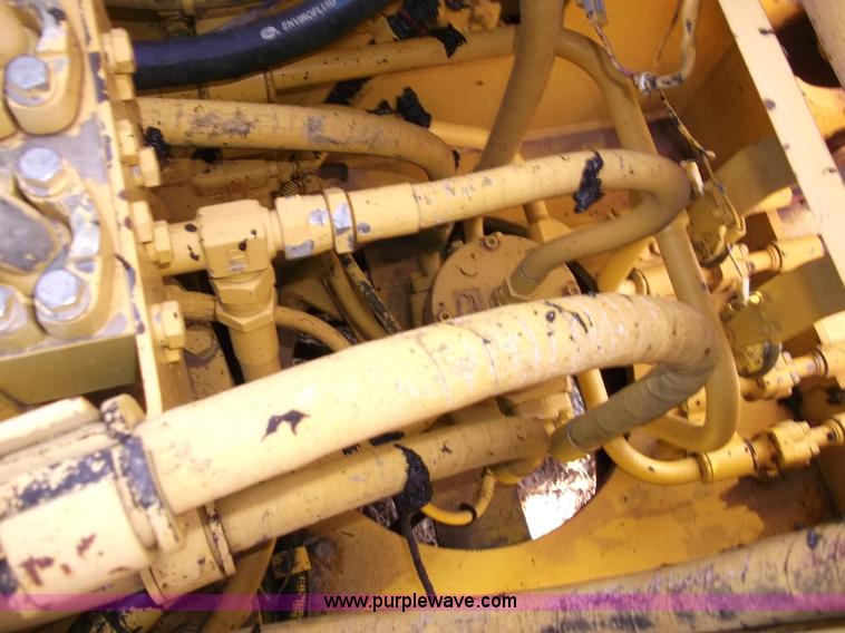 image for item B5031 1997 Komatsu PC200LC-6L excavator