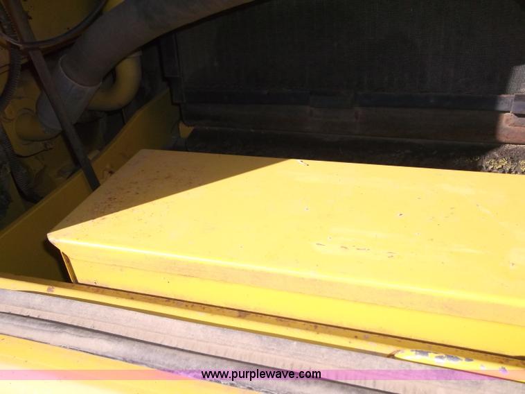 image for item B5031 1997 Komatsu PC200LC-6L excavator