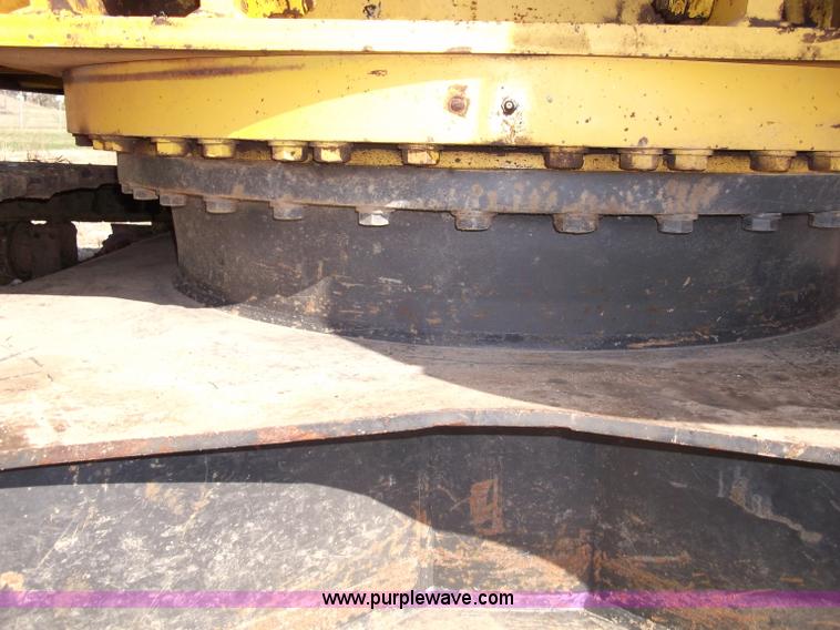 image for item B5031 1997 Komatsu PC200LC-6L excavator