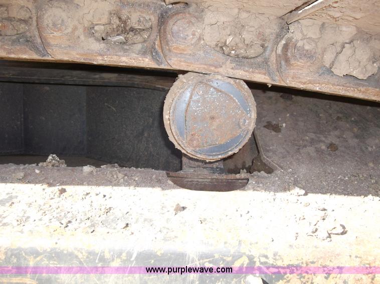 image for item B5031 1997 Komatsu PC200LC-6L excavator