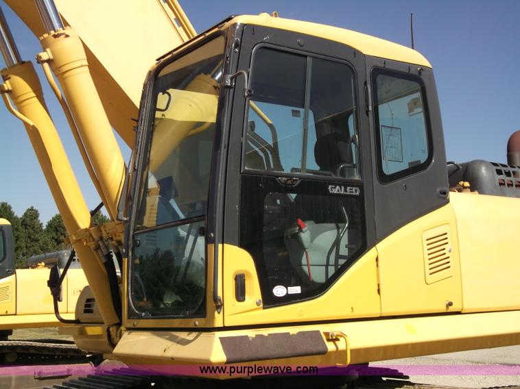 image for item B5032 2005 Komatsu PC400LC-7L Galeo series excavator