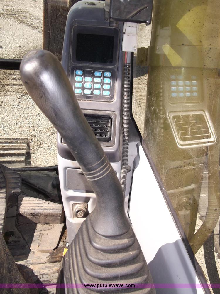 image for item B5032 2005 Komatsu PC400LC-7L Galeo series excavator