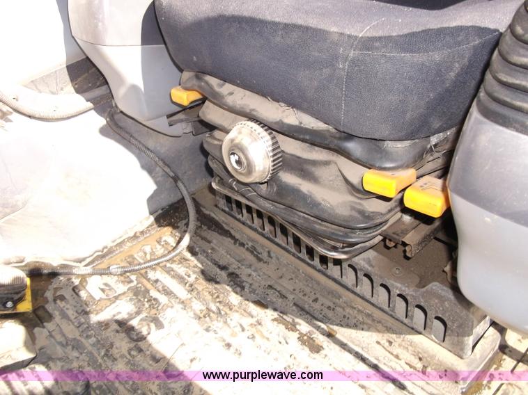 image for item B5032 2005 Komatsu PC400LC-7L Galeo series excavator