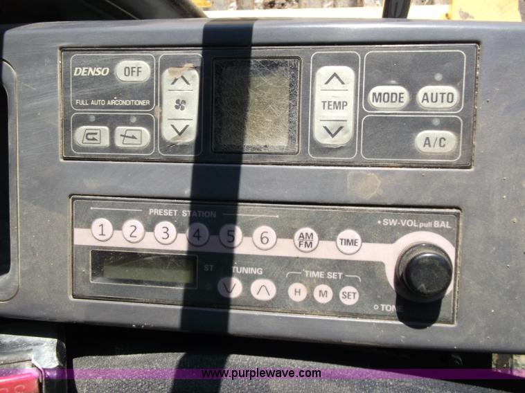 image for item B5032 2005 Komatsu PC400LC-7L Galeo series excavator