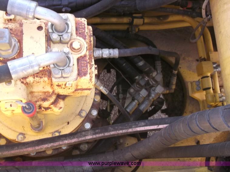 image for item B5032 2005 Komatsu PC400LC-7L Galeo series excavator