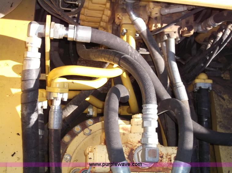 image for item B5032 2005 Komatsu PC400LC-7L Galeo series excavator