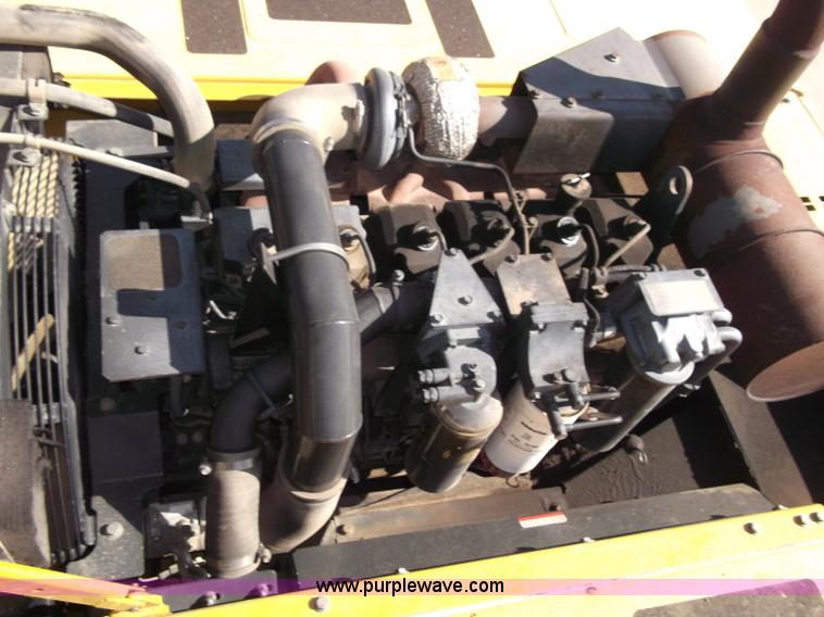 image for item B5032 2005 Komatsu PC400LC-7L Galeo series excavator