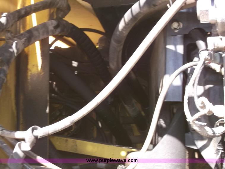 image for item B5032 2005 Komatsu PC400LC-7L Galeo series excavator