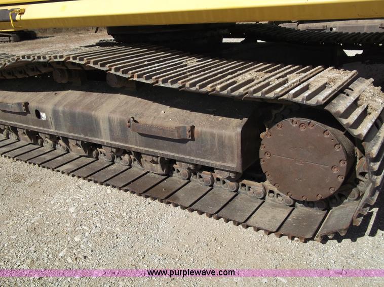 image for item B5032 2005 Komatsu PC400LC-7L Galeo series excavator