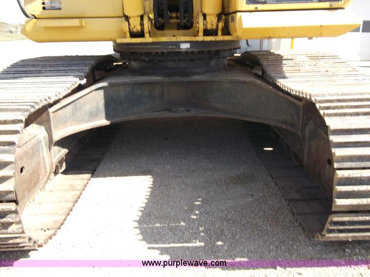 image for item B5032 2005 Komatsu PC400LC-7L Galeo series excavator