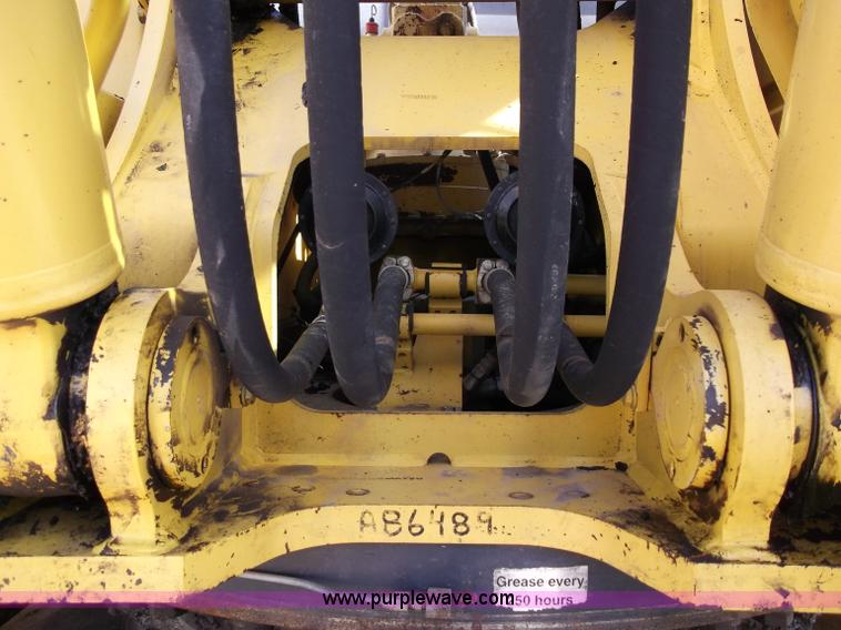 image for item B5032 2005 Komatsu PC400LC-7L Galeo series excavator