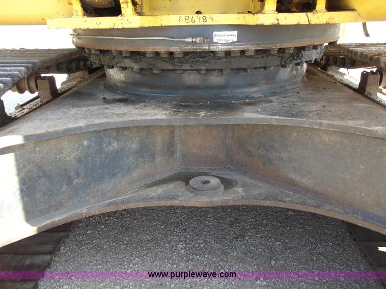 image for item B5032 2005 Komatsu PC400LC-7L Galeo series excavator