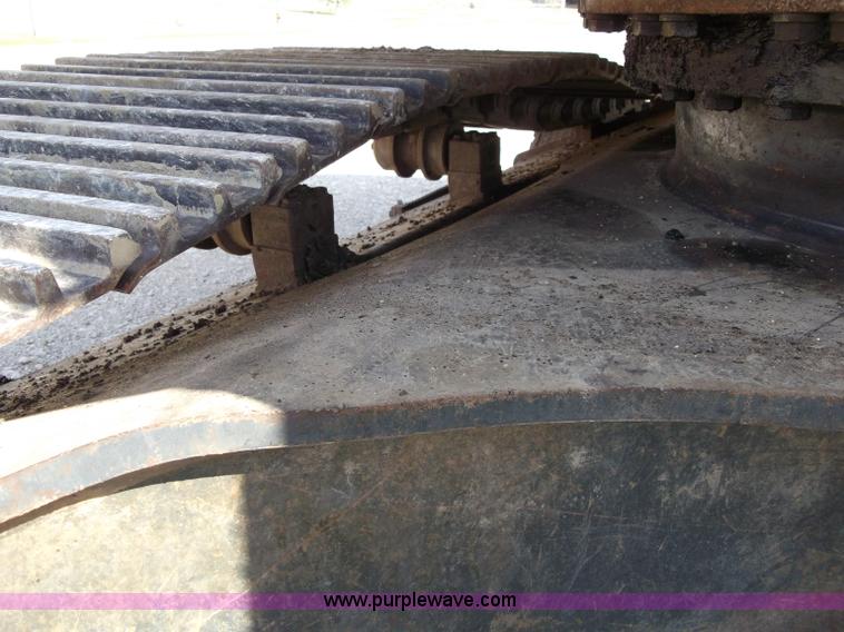 image for item B5032 2005 Komatsu PC400LC-7L Galeo series excavator