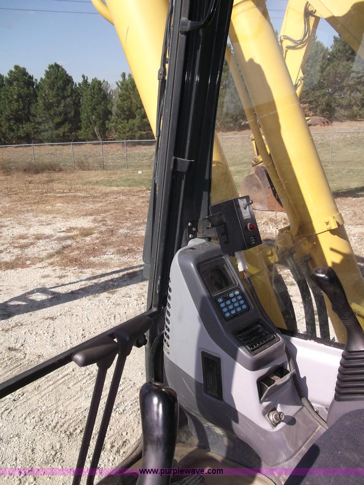 image for item B5033 2005 Komatsu PC400LC-7L Galeo series excavator