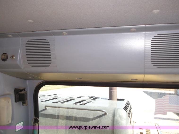 image for item B5033 2005 Komatsu PC400LC-7L Galeo series excavator