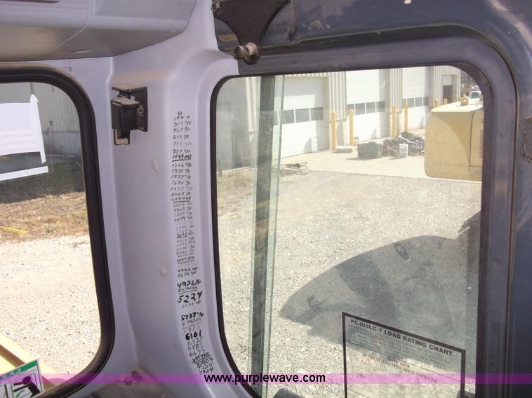 image for item B5033 2005 Komatsu PC400LC-7L Galeo series excavator