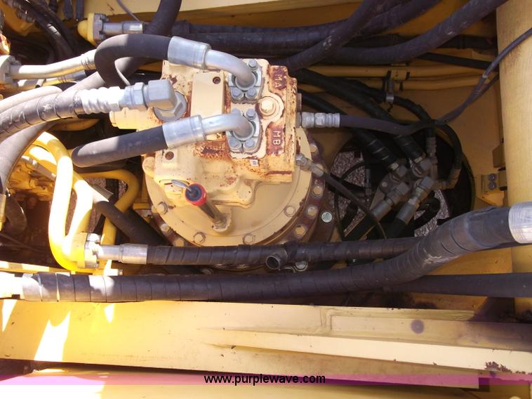 image for item B5033 2005 Komatsu PC400LC-7L Galeo series excavator