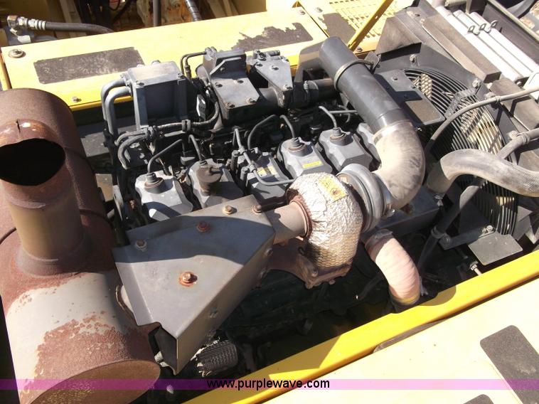 image for item B5033 2005 Komatsu PC400LC-7L Galeo series excavator