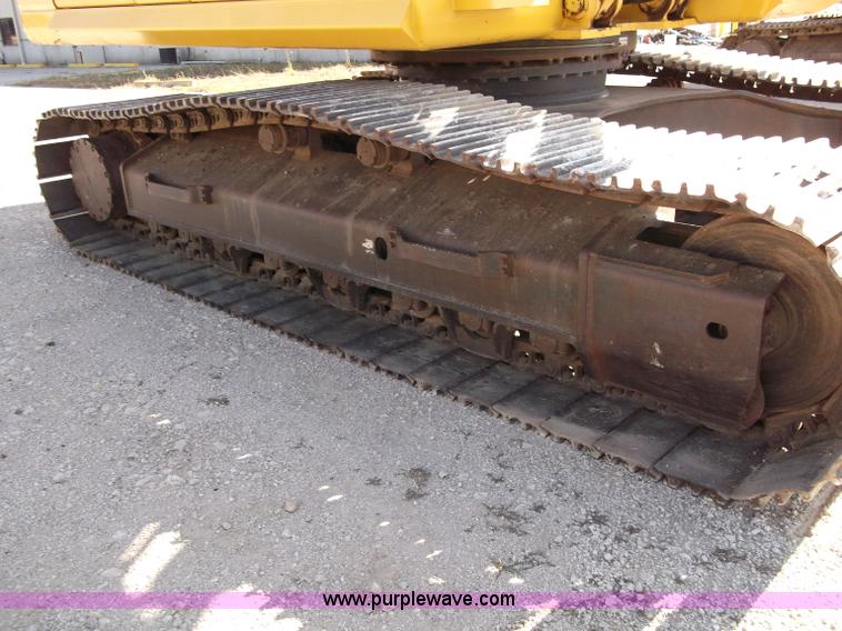 image for item B5033 2005 Komatsu PC400LC-7L Galeo series excavator