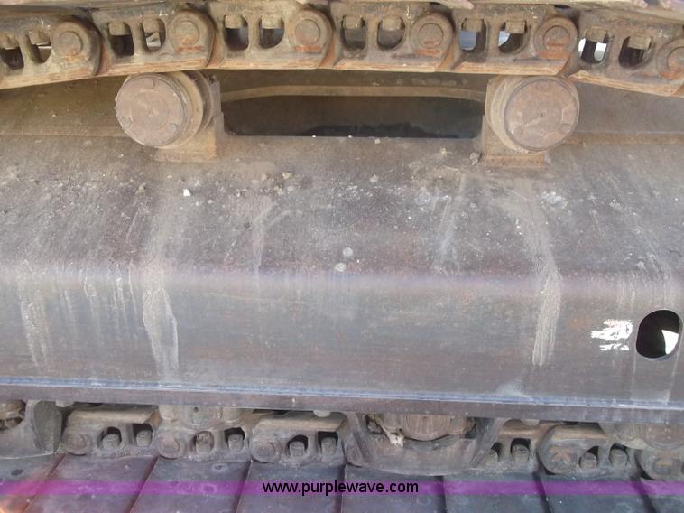 image for item B5033 2005 Komatsu PC400LC-7L Galeo series excavator