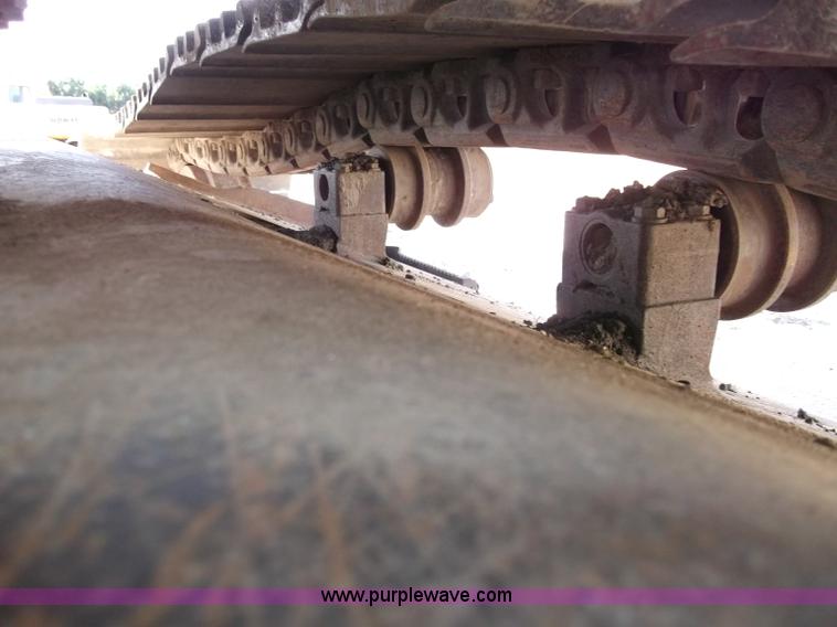 image for item B5033 2005 Komatsu PC400LC-7L Galeo series excavator