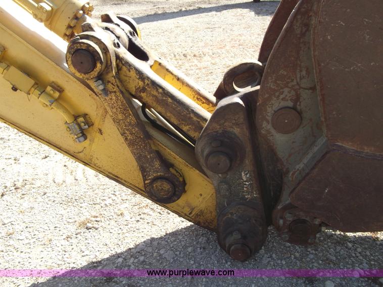 image for item B5033 2005 Komatsu PC400LC-7L Galeo series excavator