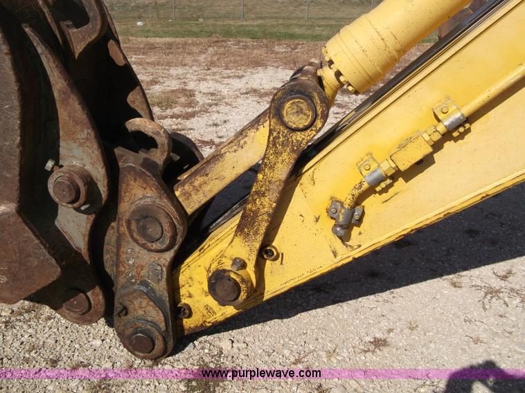 image for item B5033 2005 Komatsu PC400LC-7L Galeo series excavator