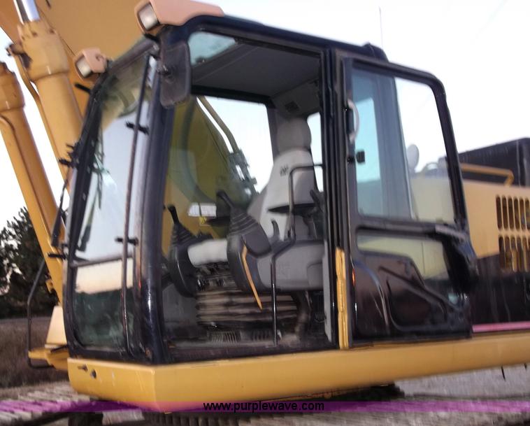 image for item B5034 2005 Caterpillar 345C excavator