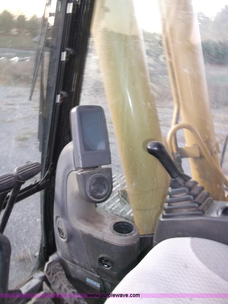 image for item B5034 2005 Caterpillar 345C excavator