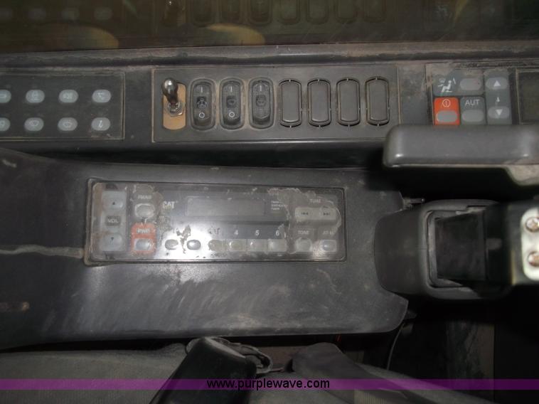 image for item B5034 2005 Caterpillar 345C excavator