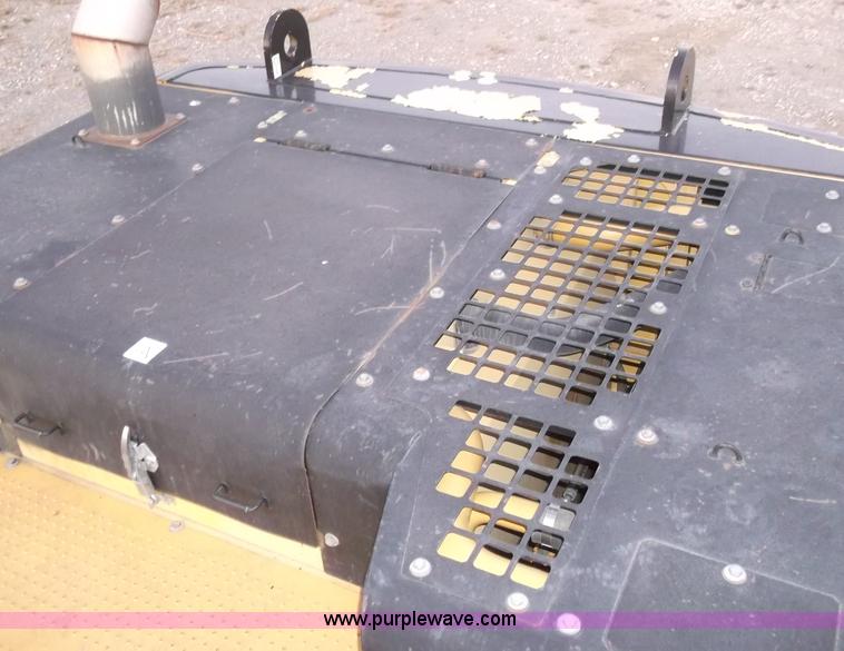 image for item B5034 2005 Caterpillar 345C excavator