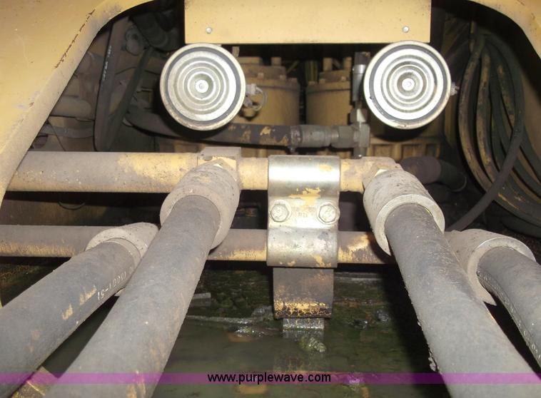 image for item B5034 2005 Caterpillar 345C excavator