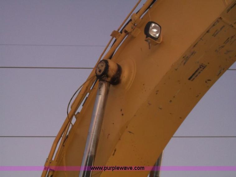 image for item B5034 2005 Caterpillar 345C excavator