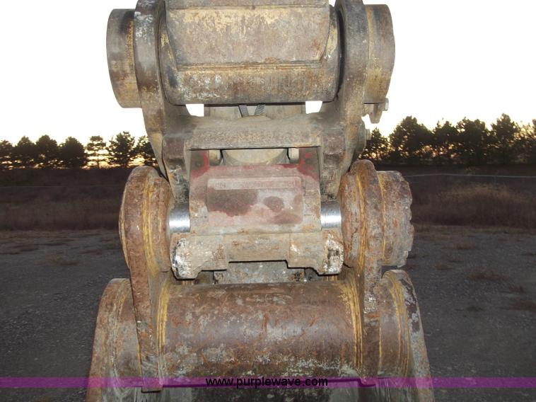 image for item B5034 2005 Caterpillar 345C excavator