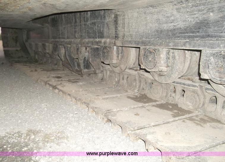 image for item B5034 2005 Caterpillar 345C excavator