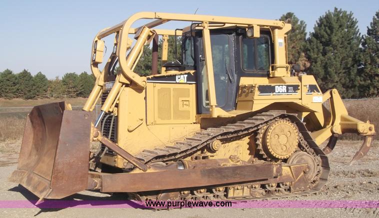 image for item B5035 2002 Caterpillar D6RXL dozer